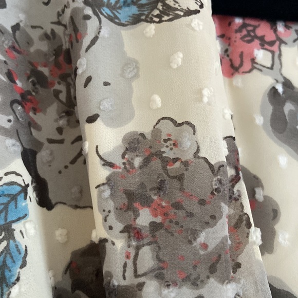 Bici Swiss dot floral romper with sleeves & tie waist - Picture 3 of 5